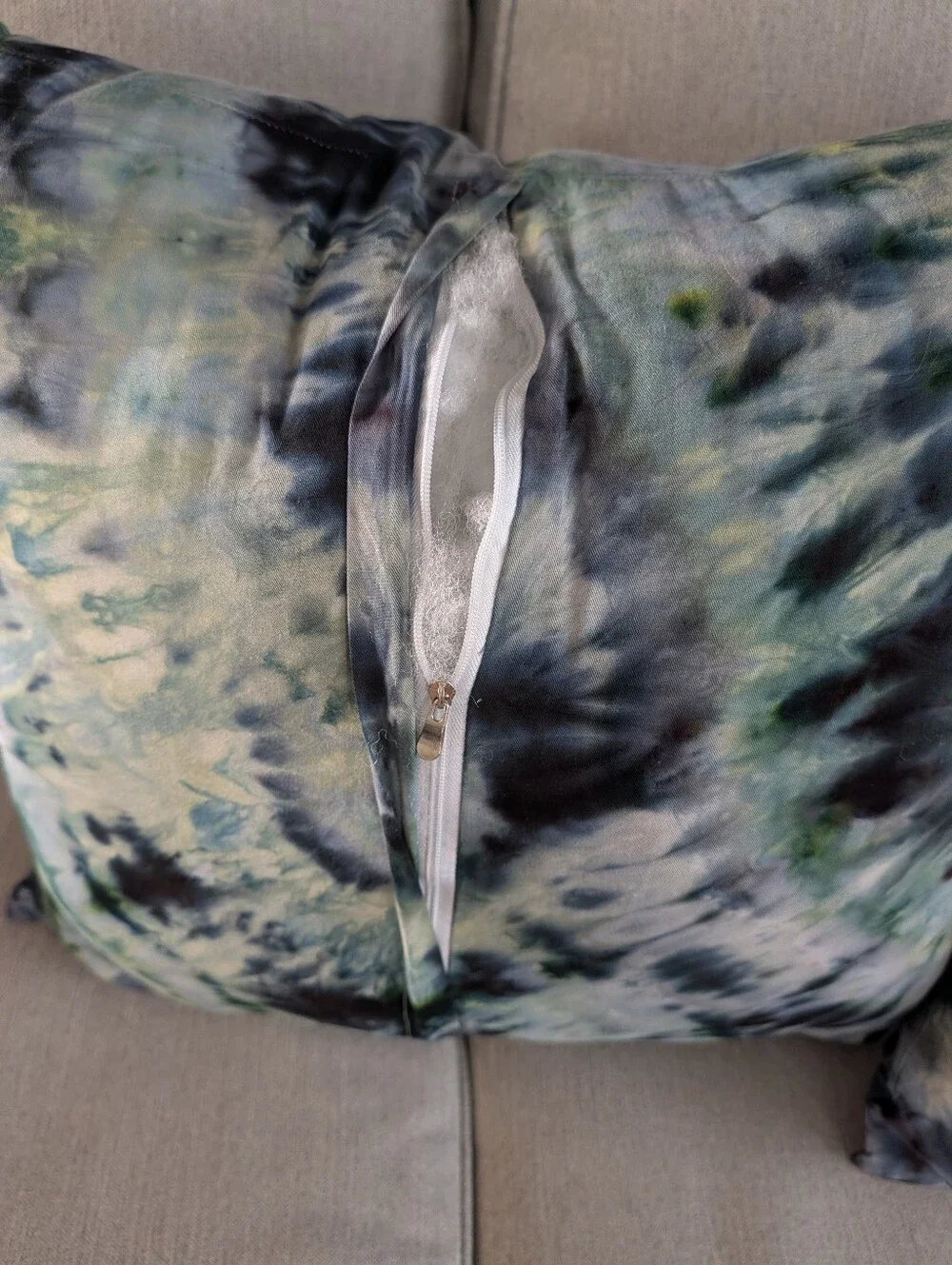 New Custom Tiedye 20x20 Pillows Set Of 2
